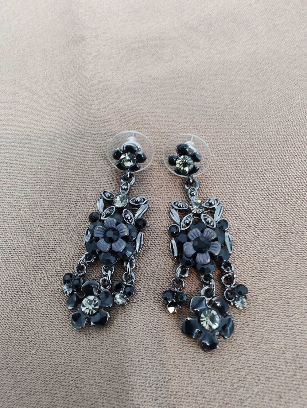 Black Floral Drop Earrings - Women's Jewelry